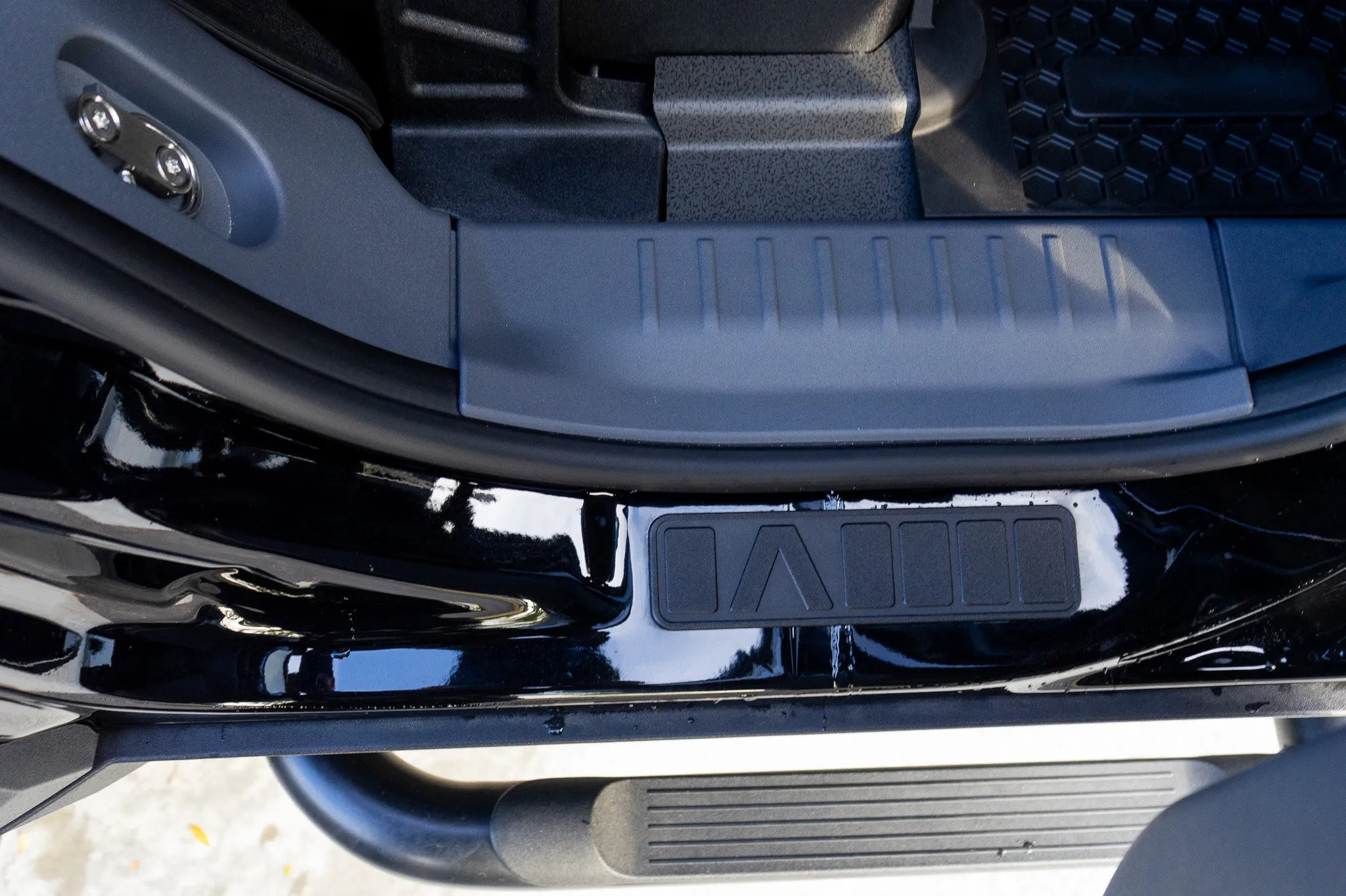 2024 INEOS Grenadier Fieldmaster