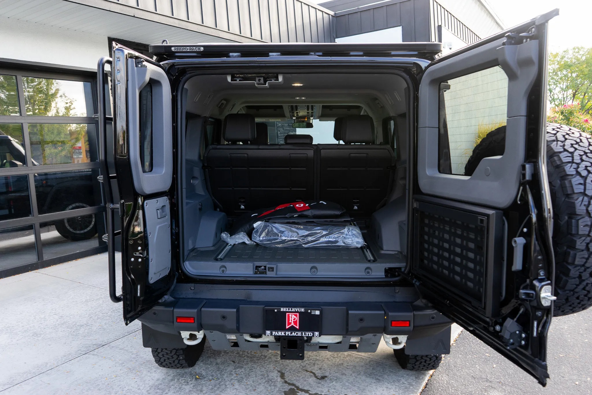 2024 INEOS Grenadier Fieldmaster