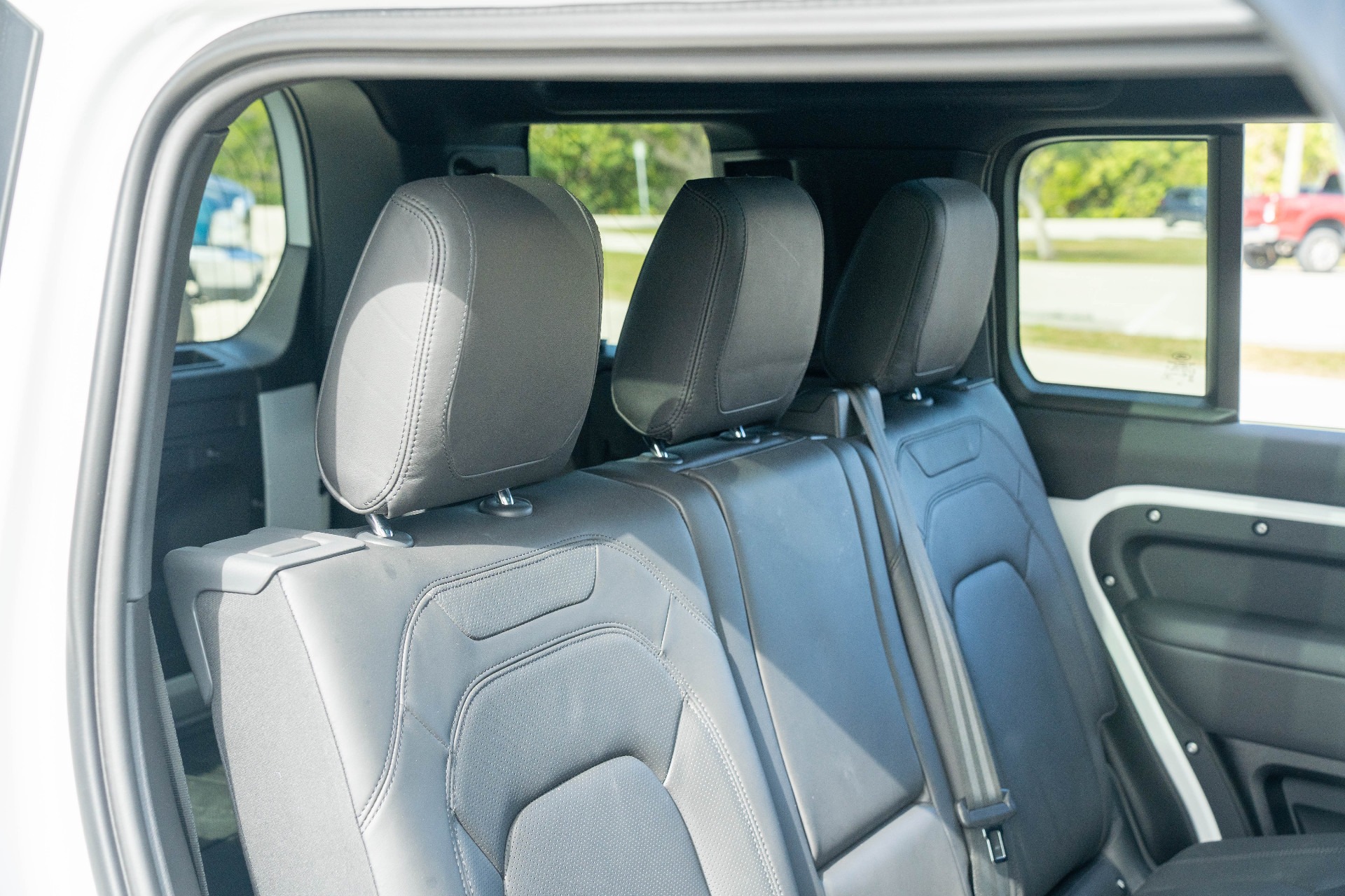 2023 Land Rover Defender 110 S