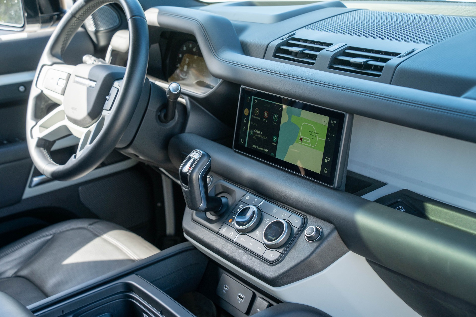 2023 Land Rover Defender 110 S