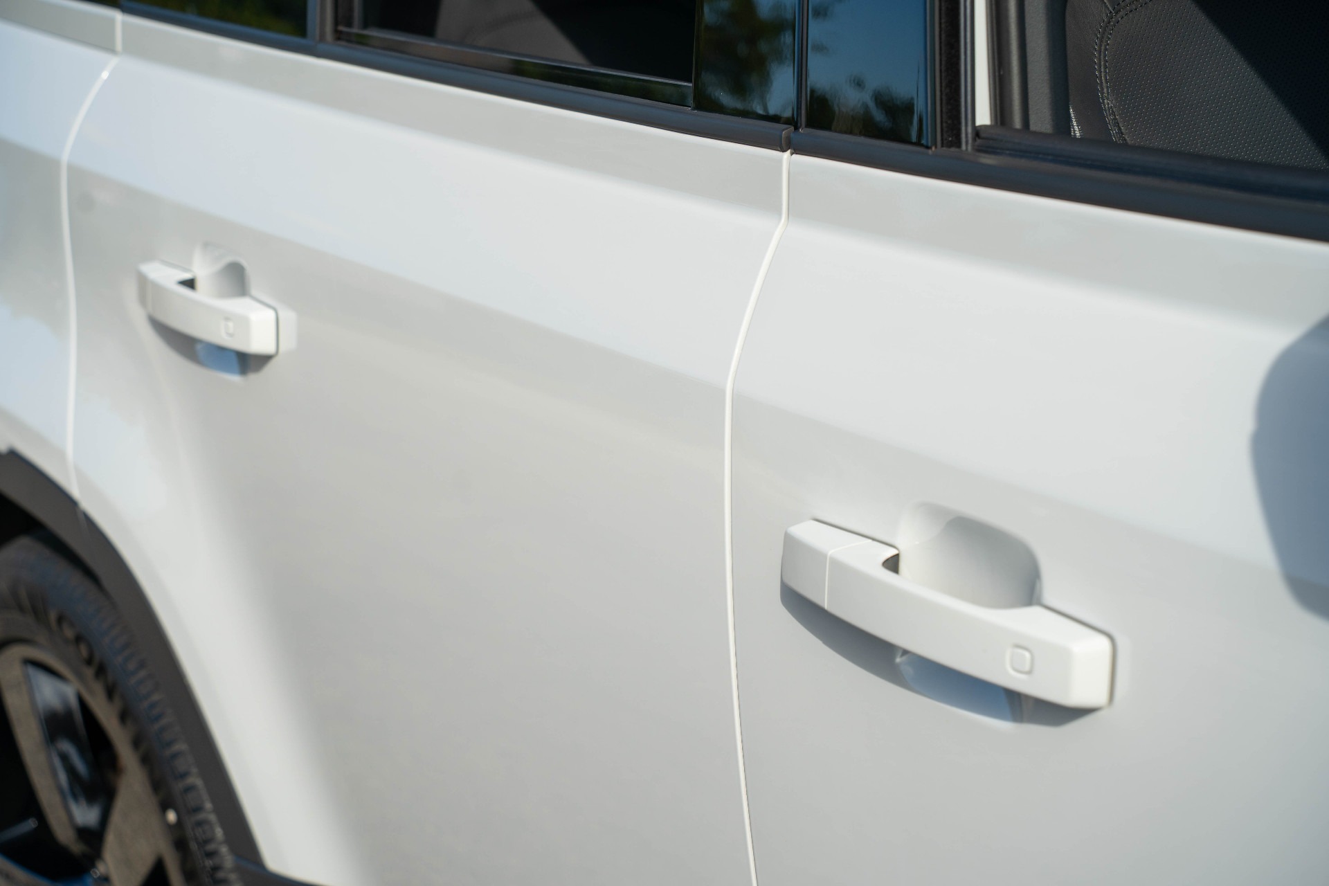 2023 Land Rover Defender 110 S