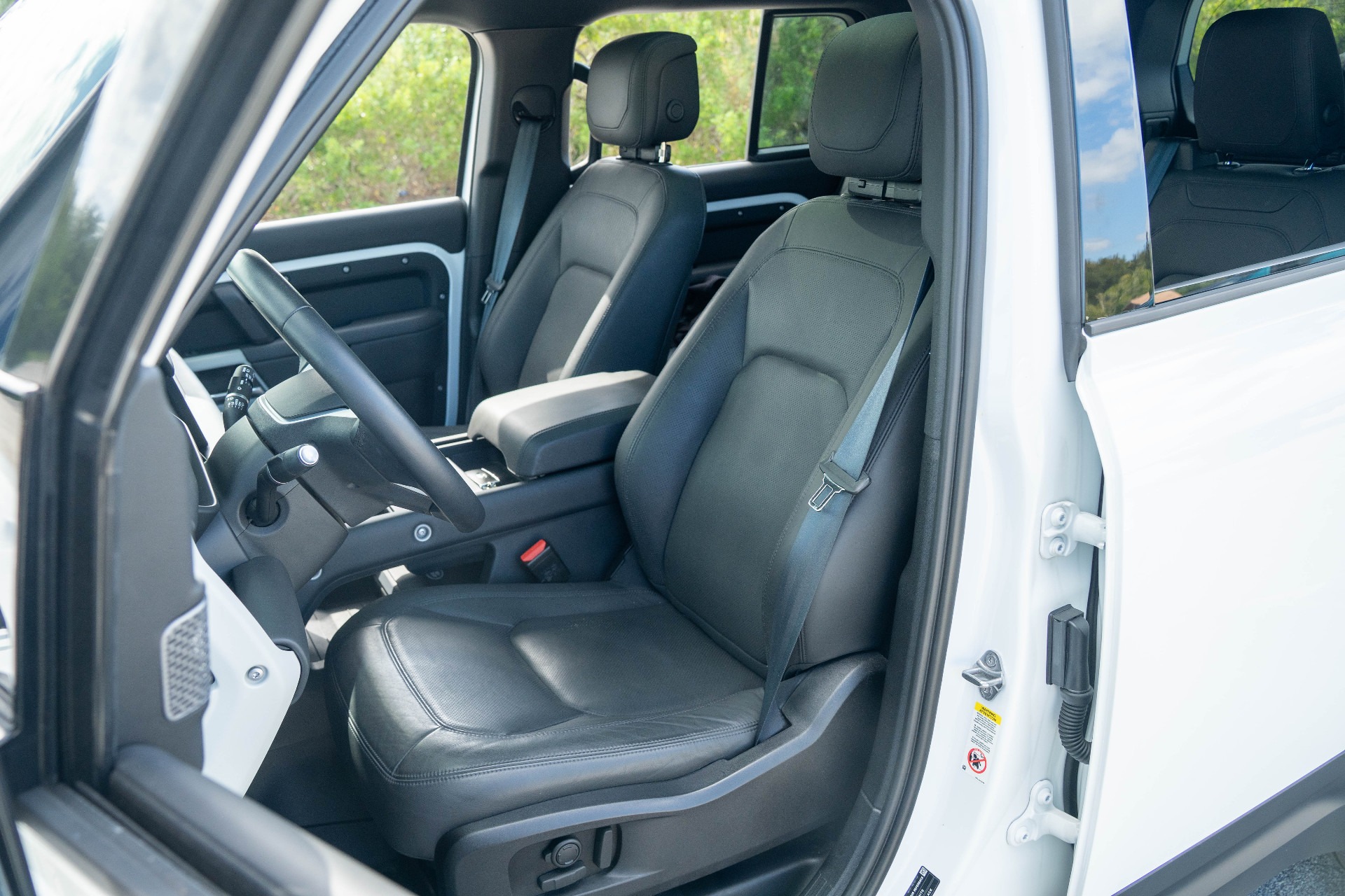 2023 Land Rover Defender 110 S