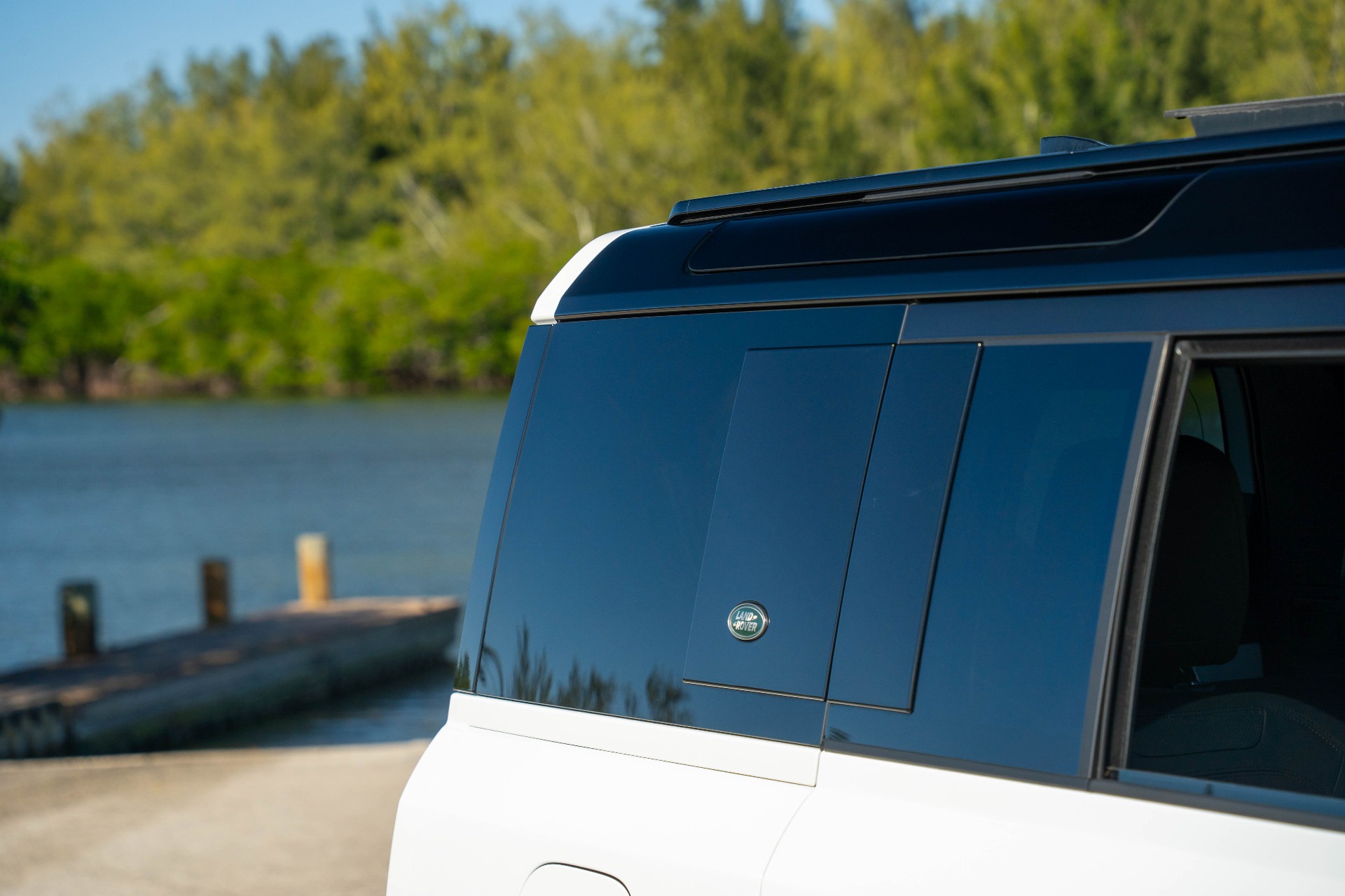 2023 Land Rover Defender 110 S