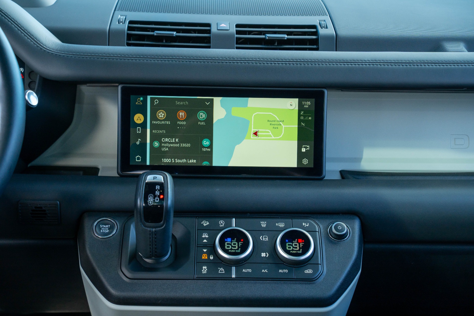 2023 Land Rover Defender 110 S