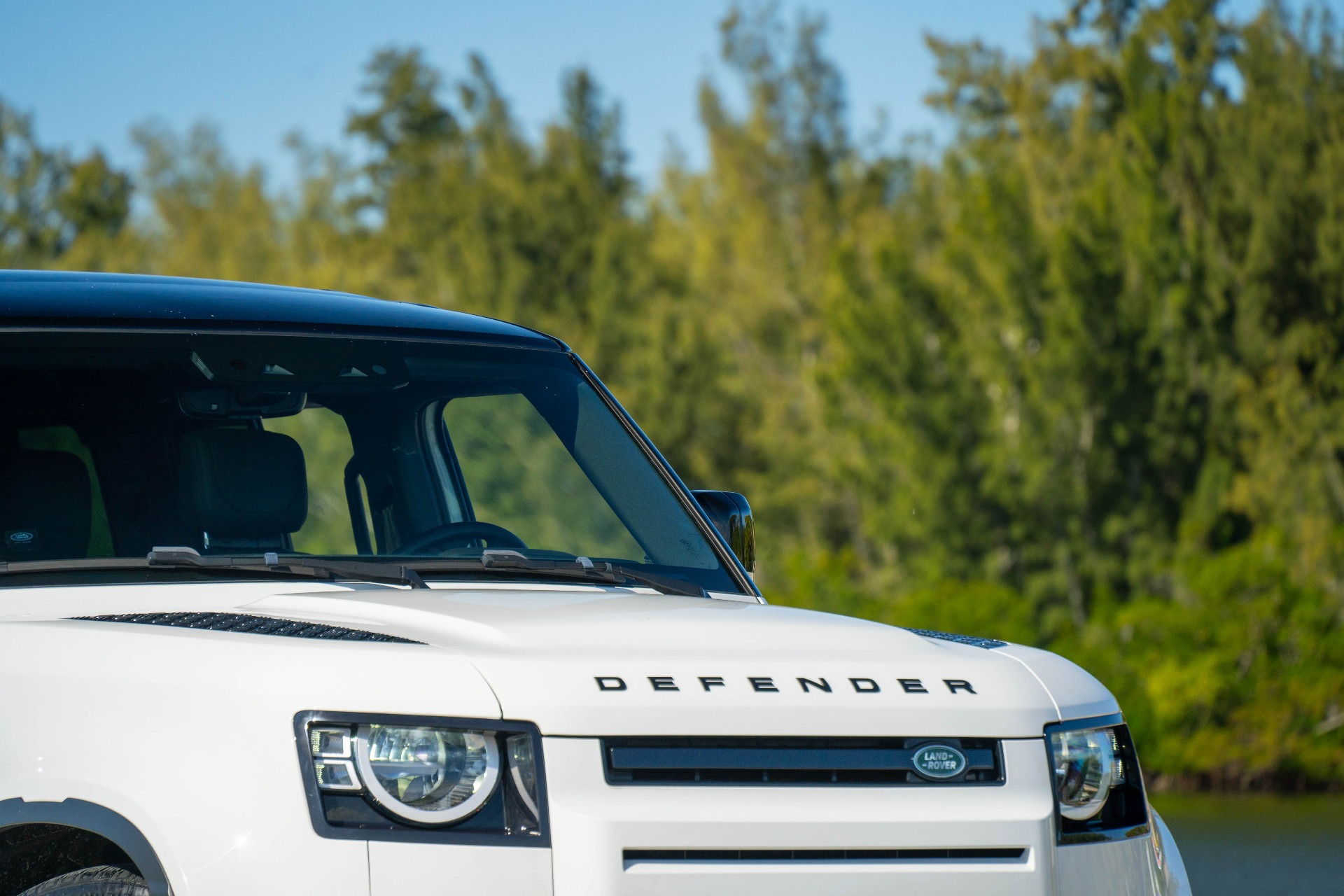 2023 Land Rover Defender 110 S