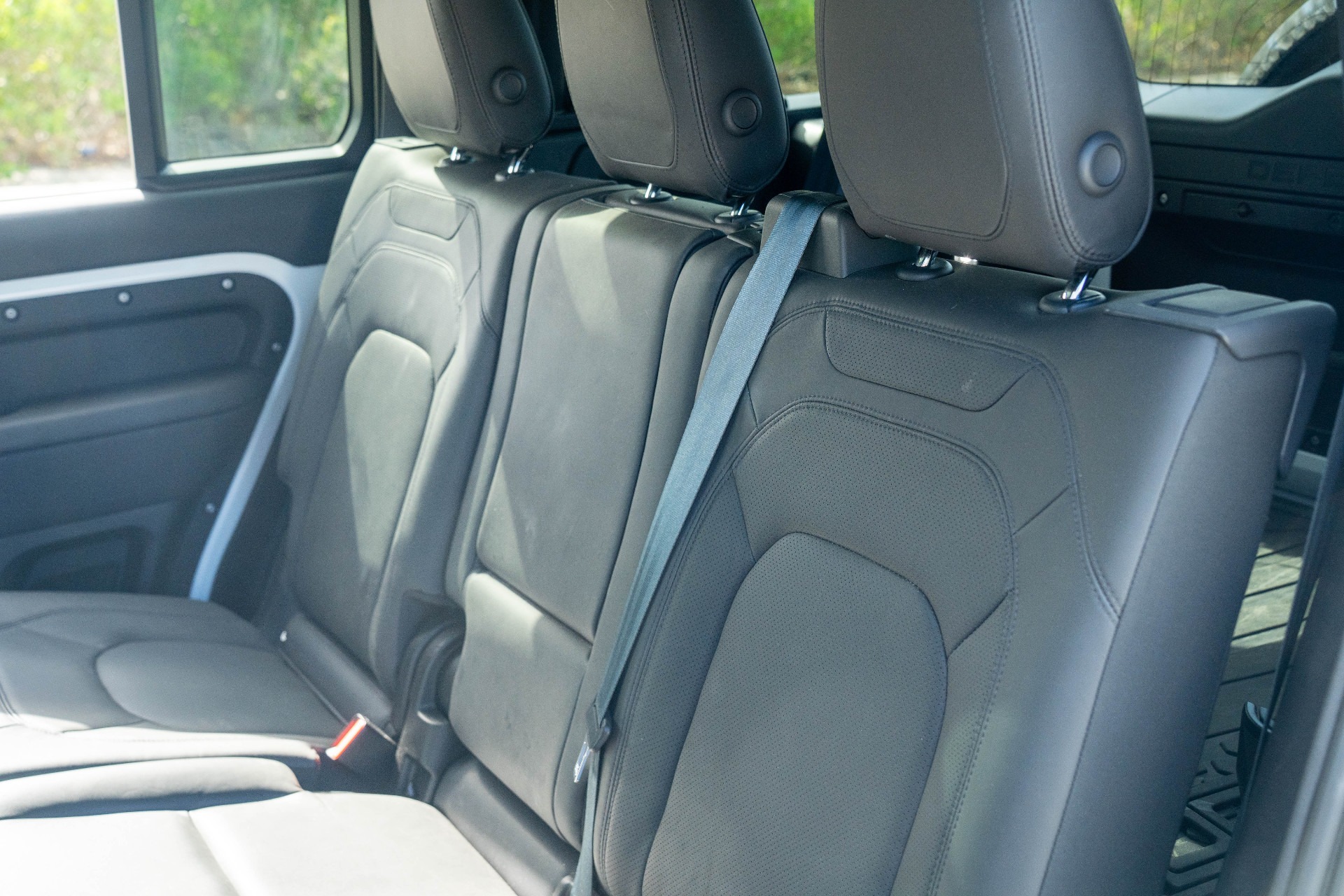 2023 Land Rover Defender 110 S