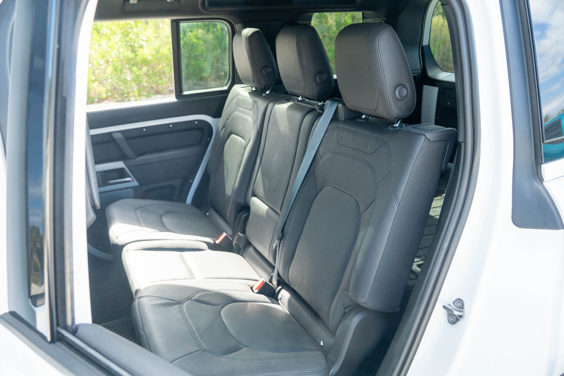 2023 Land Rover Defender 110 S