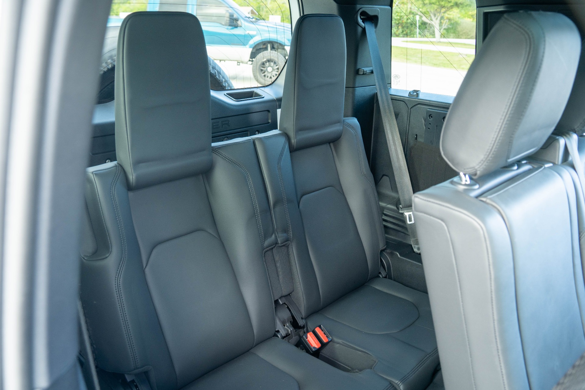 2023 Land Rover Defender 110 S