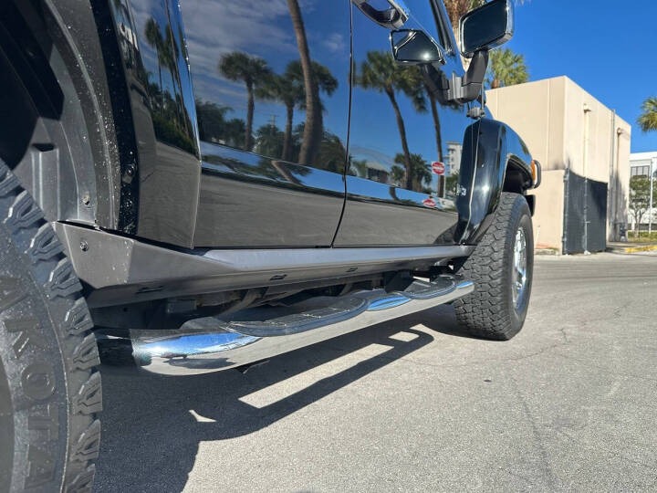 2010 HUMMER H3 Alpha