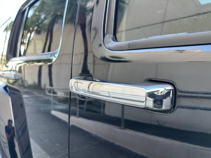 2010 HUMMER H3 Alpha