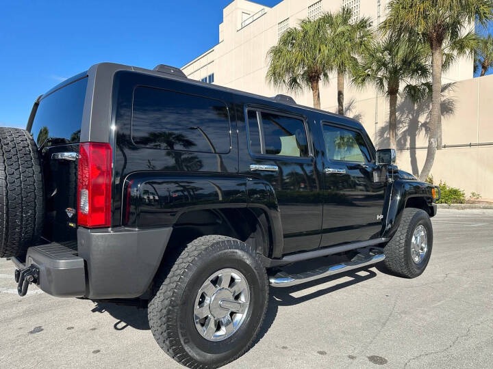 2010 HUMMER H3 Alpha