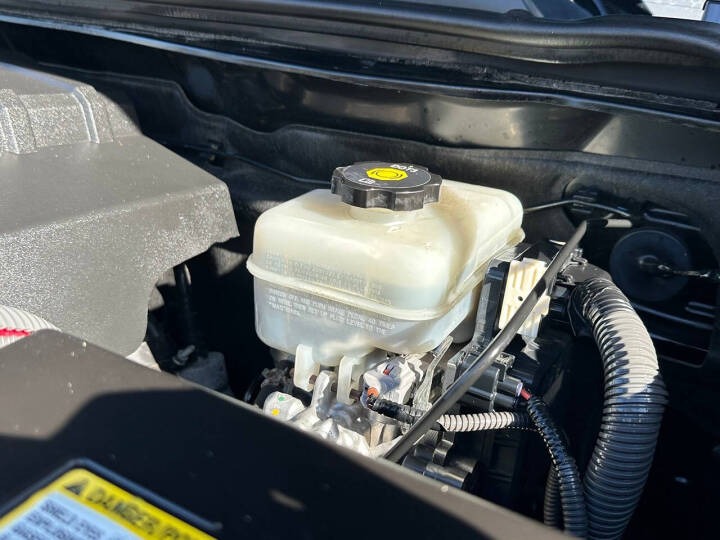 2010 HUMMER H3 Alpha