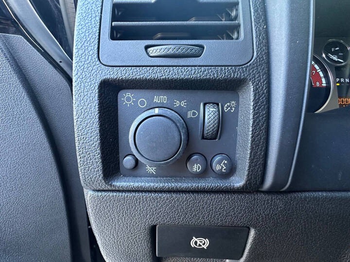 2010 HUMMER H3 Alpha