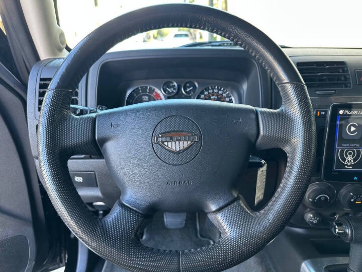 2010 HUMMER H3 Alpha