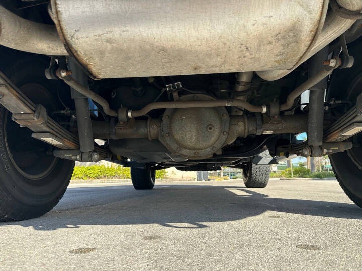 2010 HUMMER H3 Alpha