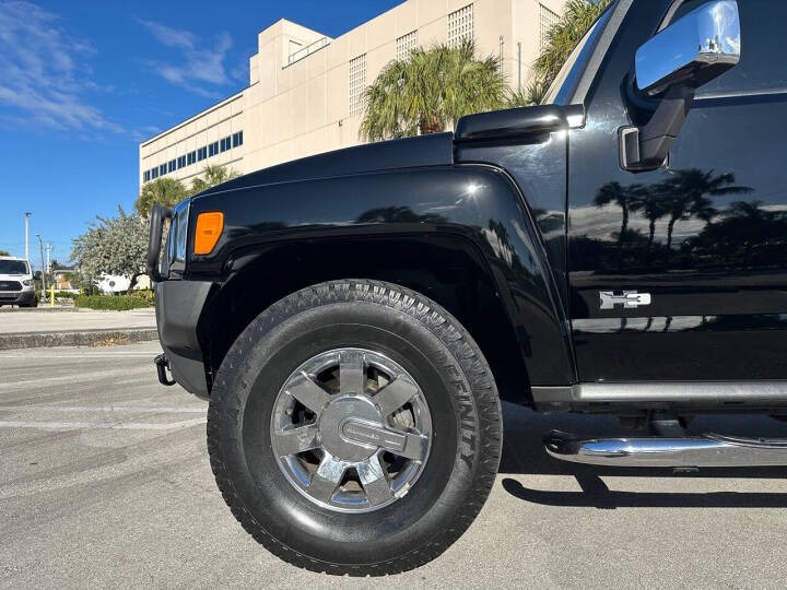2010 HUMMER H3 Alpha