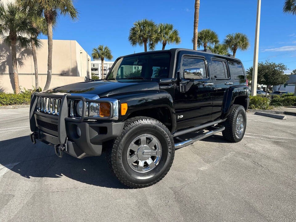 2010 HUMMER H3 Alpha - 2