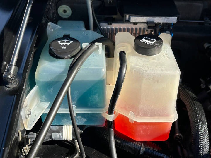 2010 HUMMER H3 Alpha