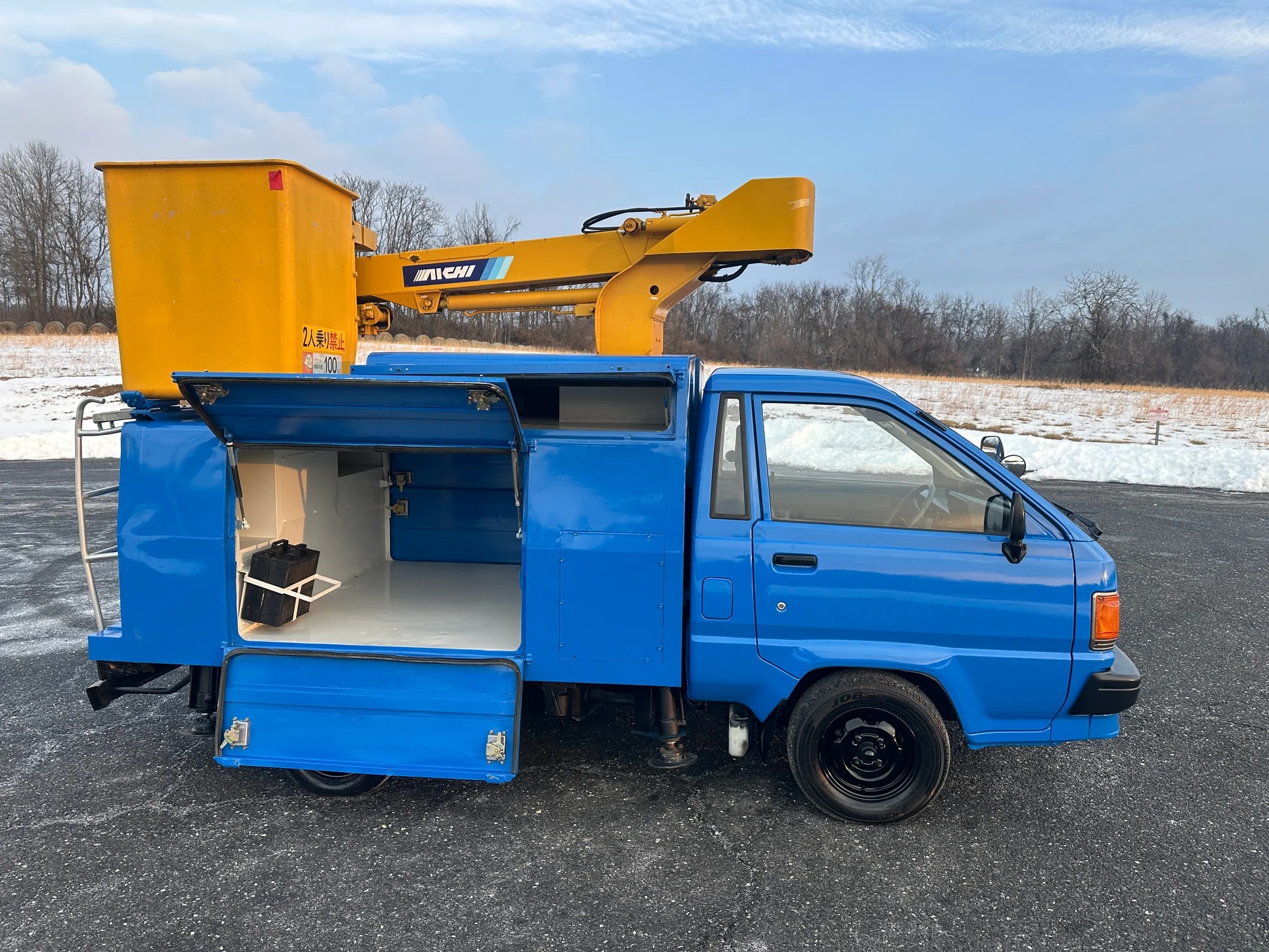 1991 Toyota Townace Aichi Bucket Truck