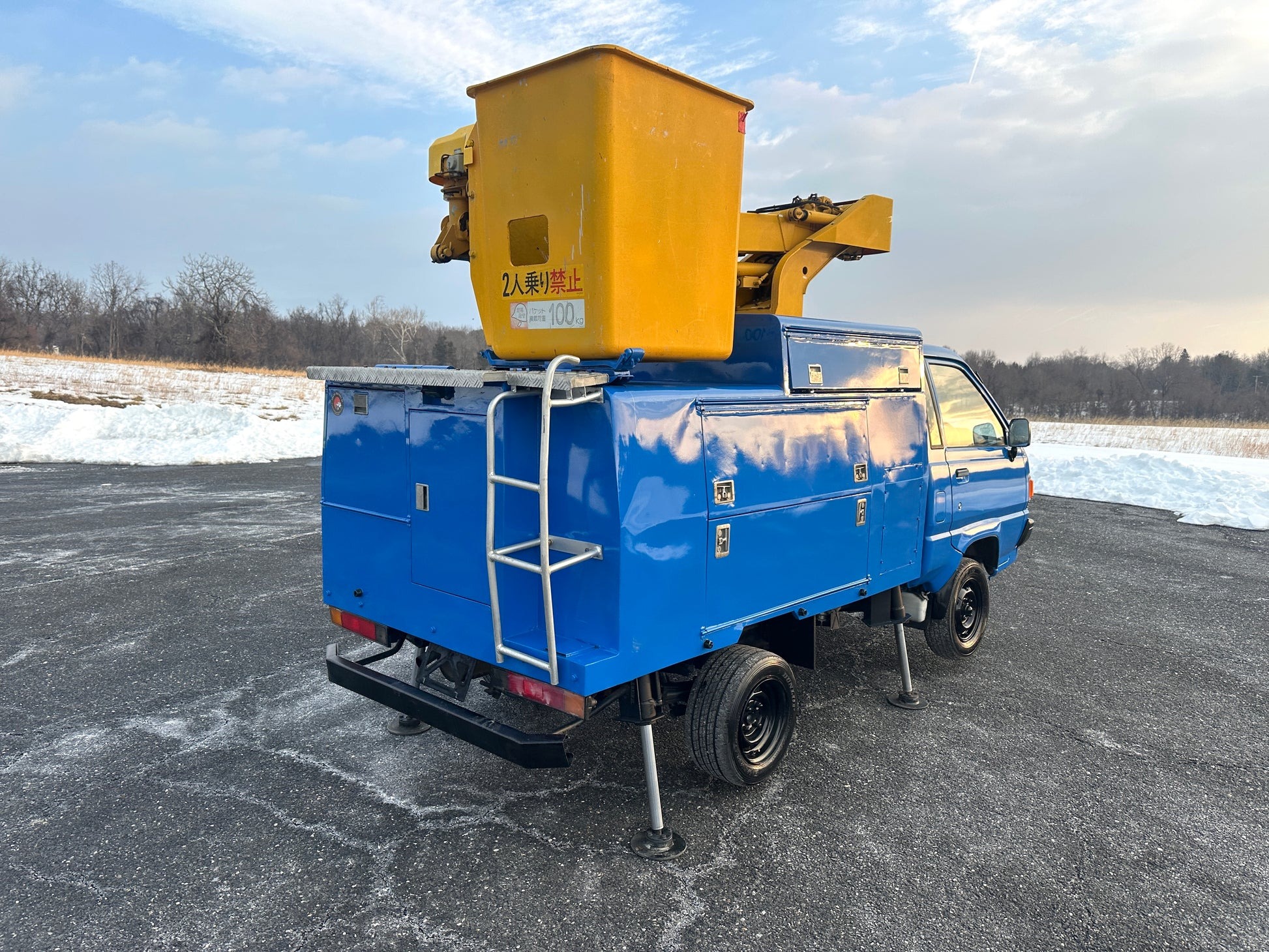 1991 Toyota Townace Aichi Bucket Truck