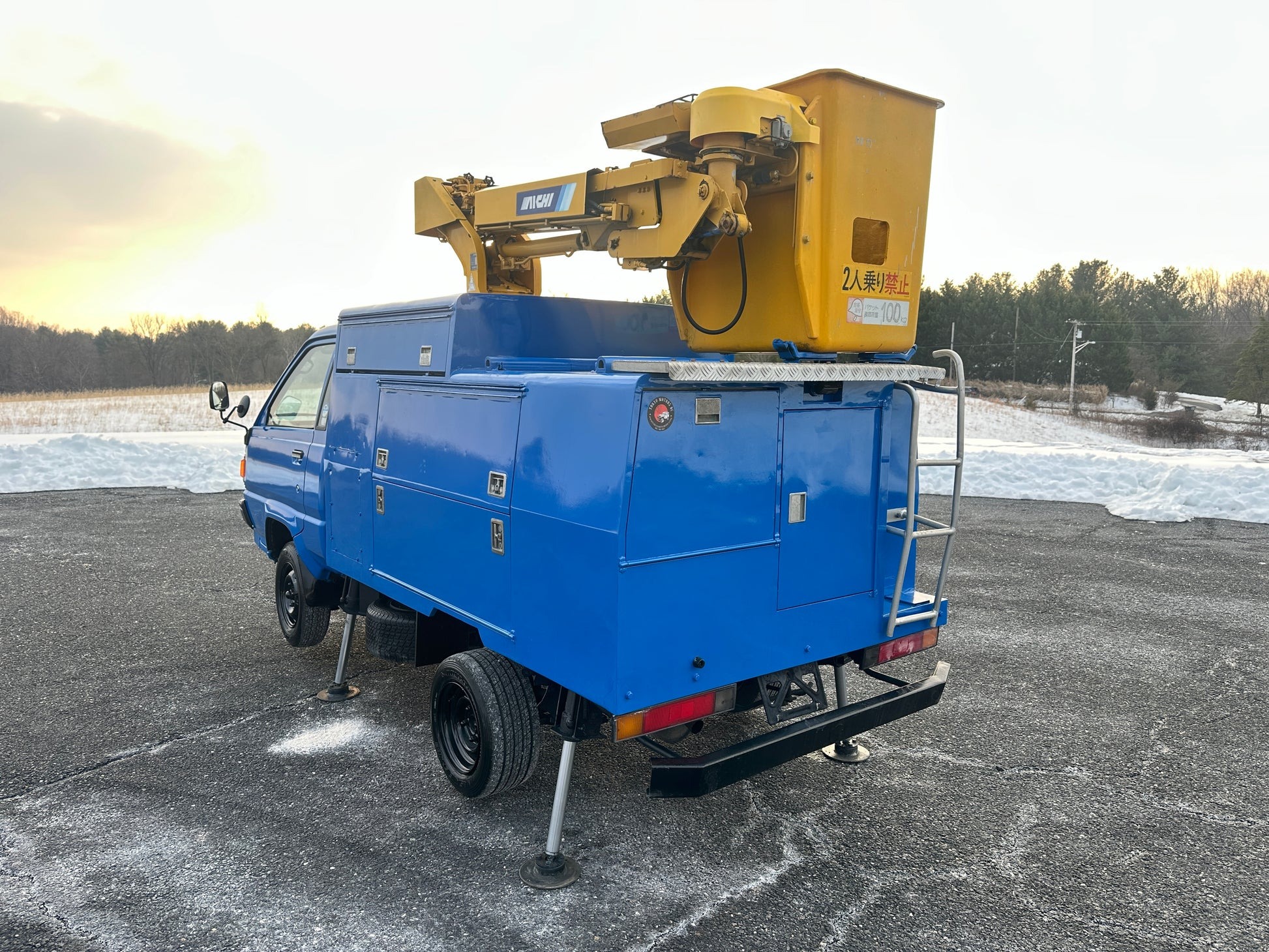 1991 Toyota Townace Aichi Bucket Truck