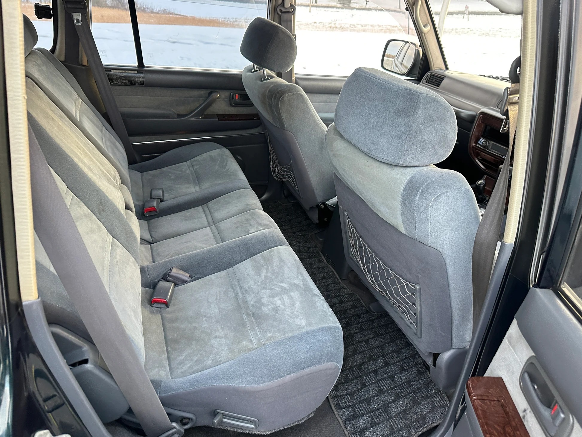 1995 Toyota Land Cruiser VX Limited Active Vacation