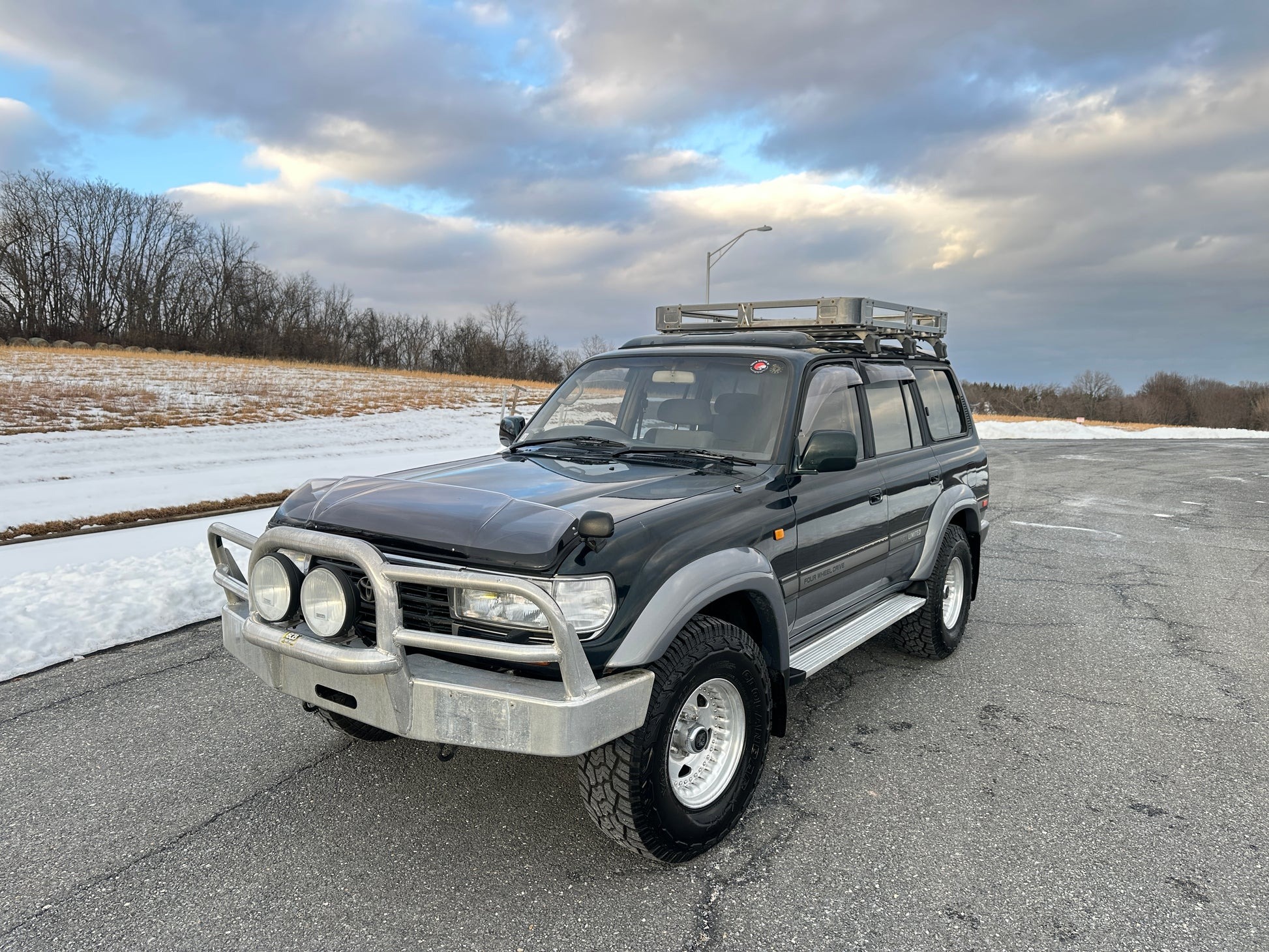 1995 Toyota Land Cruiser VX Limited Active Vacation