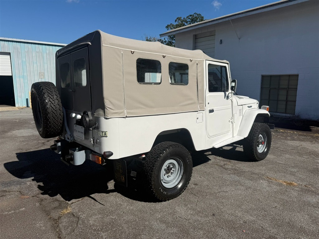 1982 Toyota Land Cruiser FJ43