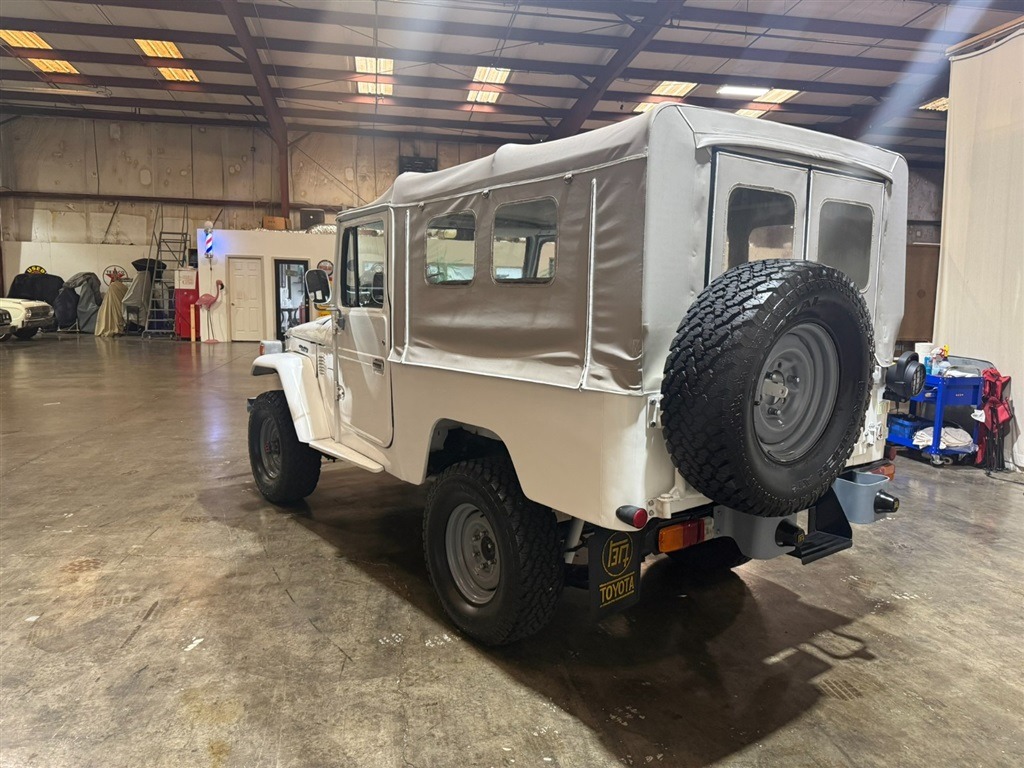 1982 Toyota Land Cruiser FJ43