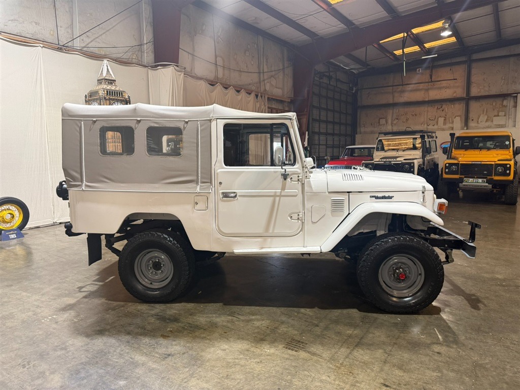 1982 Toyota Land Cruiser FJ43