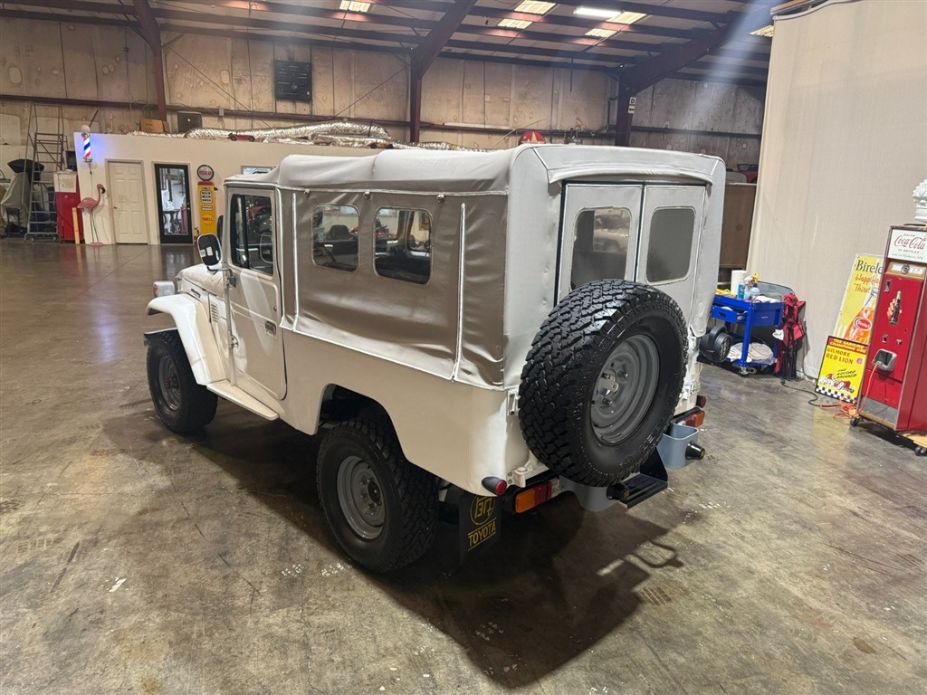 1982 Toyota Land Cruiser FJ43
