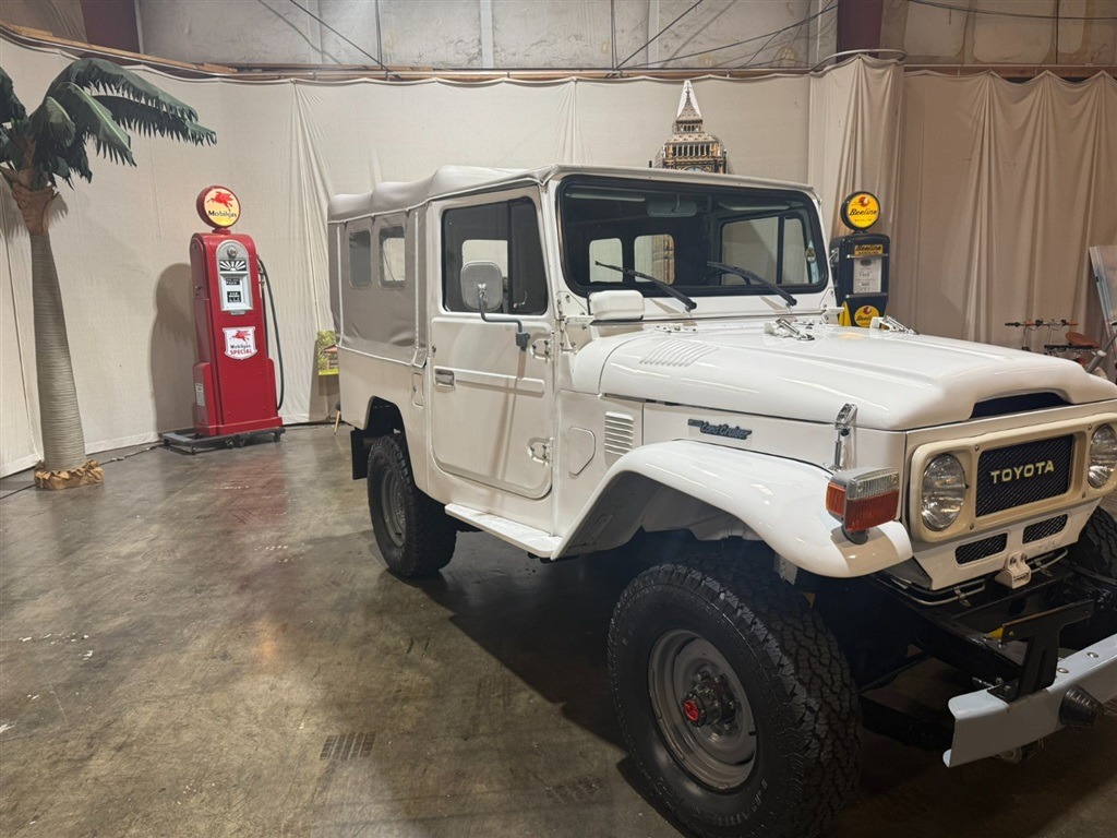 1982 Toyota Land Cruiser FJ43