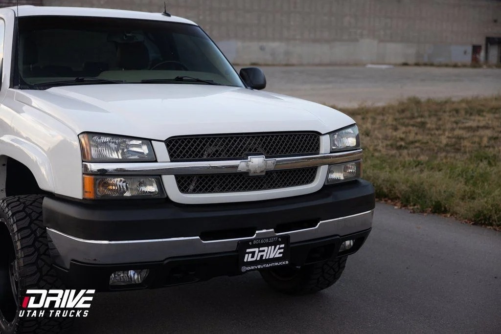 2003 Chevrolet Silverado 2500HD LT - 3