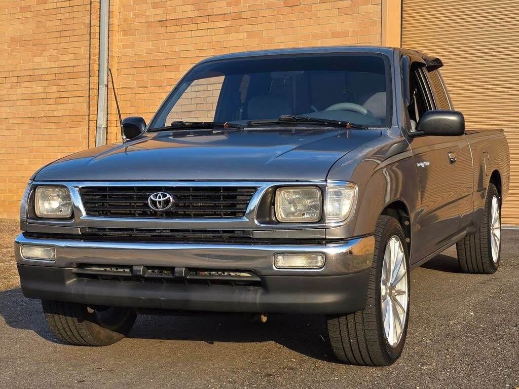 1996 Toyota Tacoma Ext Cab - 2