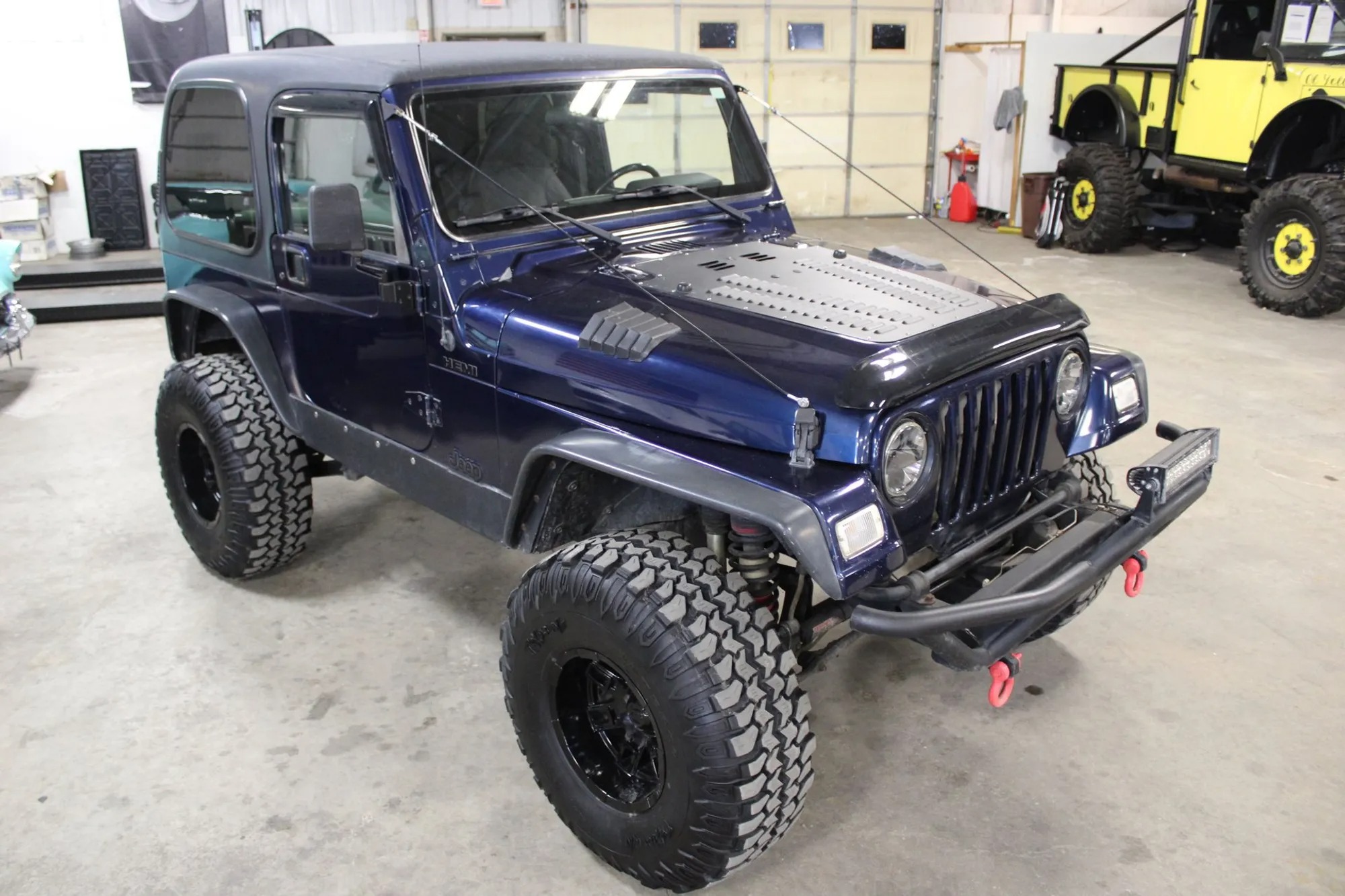 5.7L HEMI V8-Powered 2002 Jeep TJ Wrangler