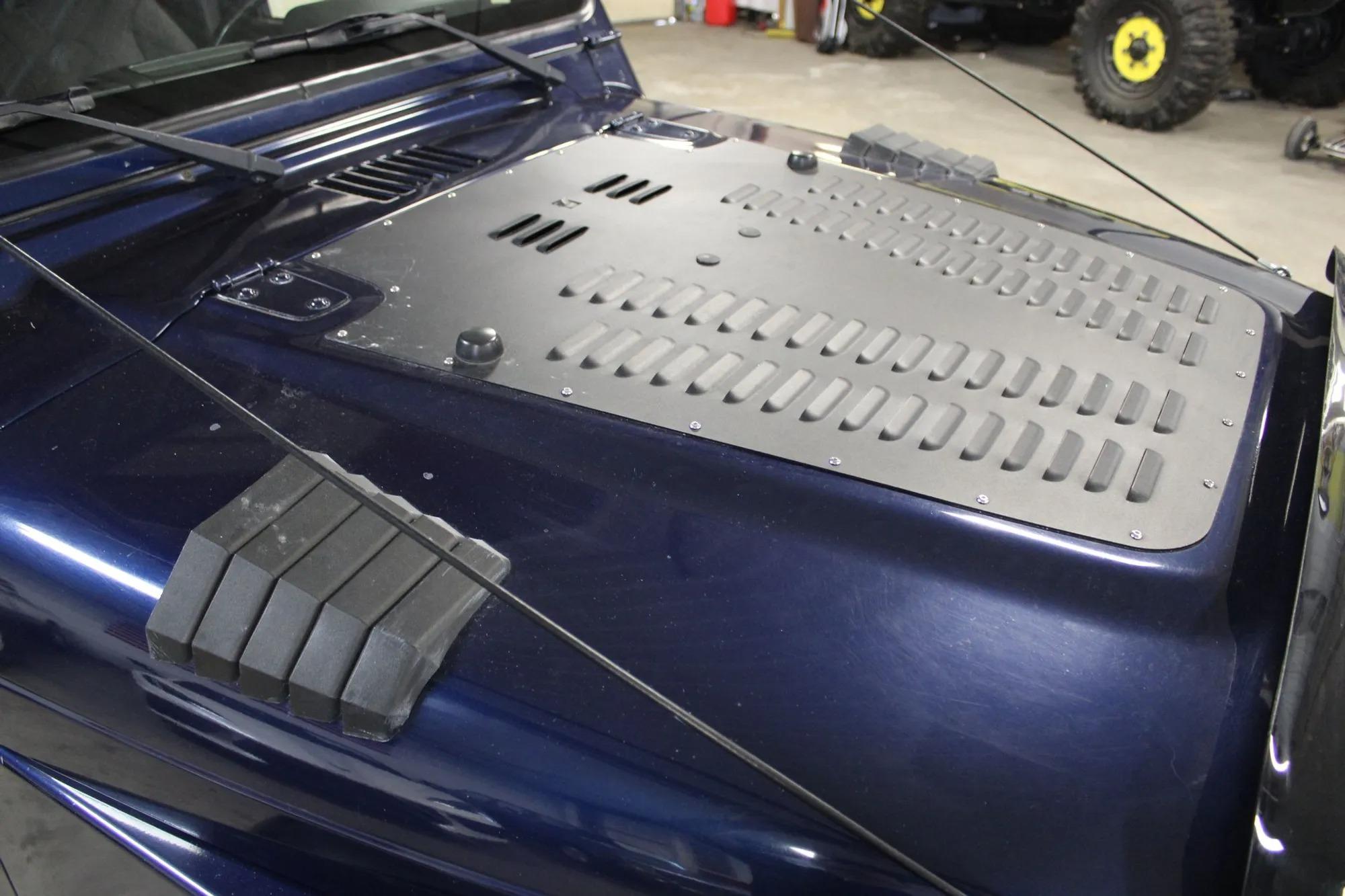 5.7L HEMI V8-Powered 2002 Jeep TJ Wrangler Sport