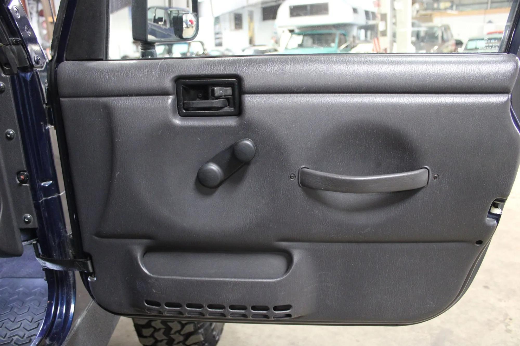 5.7L HEMI V8-Powered 2002 Jeep TJ Wrangler Sport
