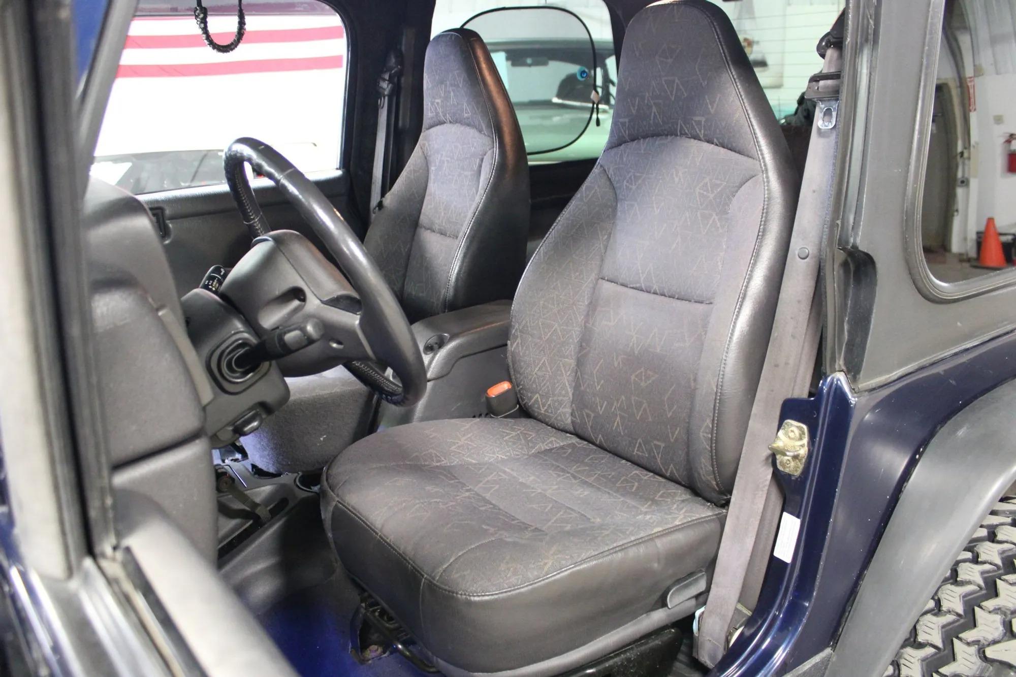 5.7L HEMI V8-Powered 2002 Jeep TJ Wrangler Sport