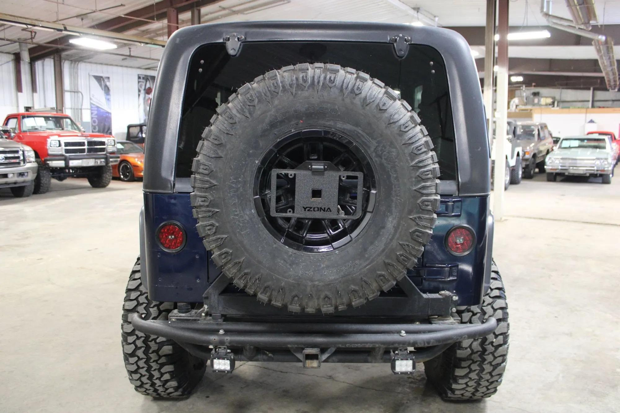 5.7L HEMI V8-Powered 2002 Jeep TJ Wrangler Sport - 5