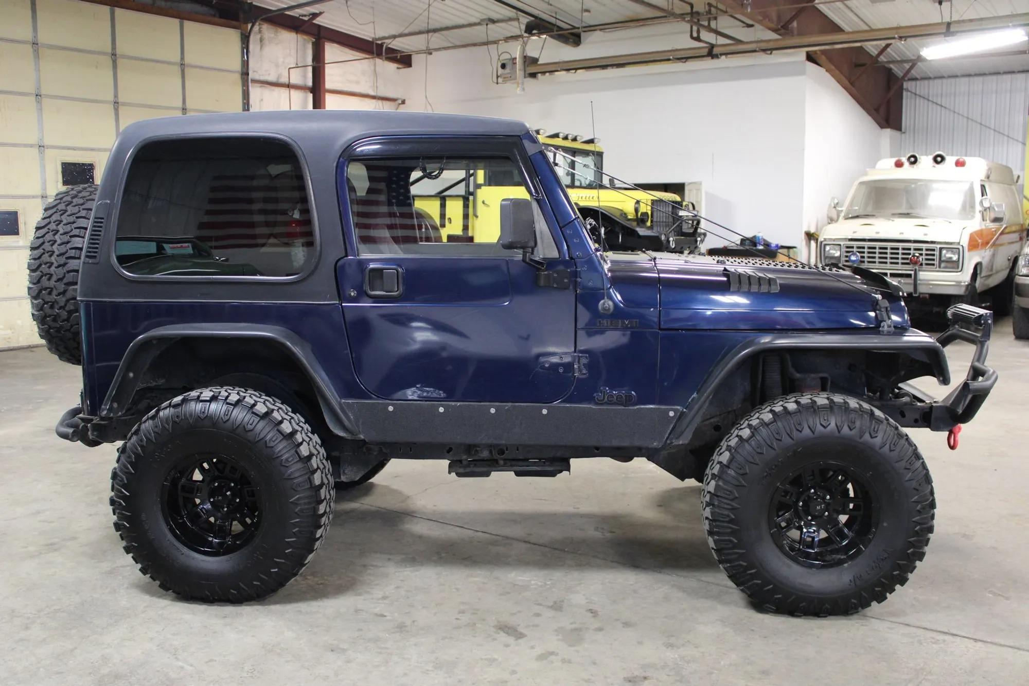 5.7L HEMI V8-Powered 2002 Jeep TJ Wrangler Sport