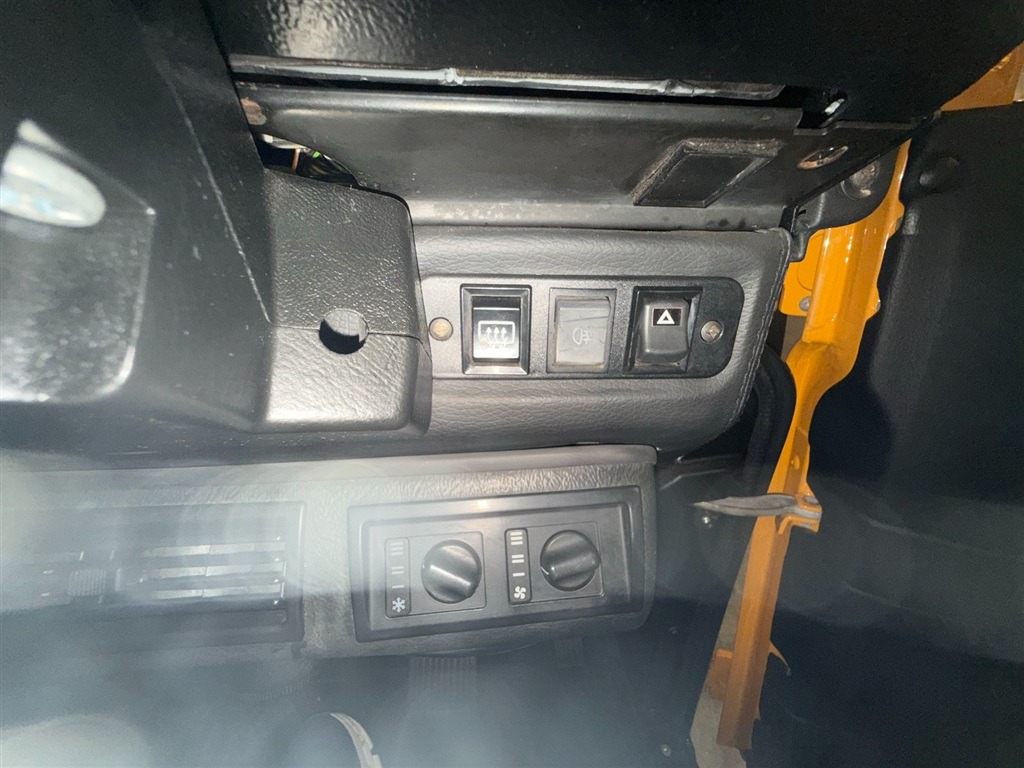 1999 Land Rover Defender 90