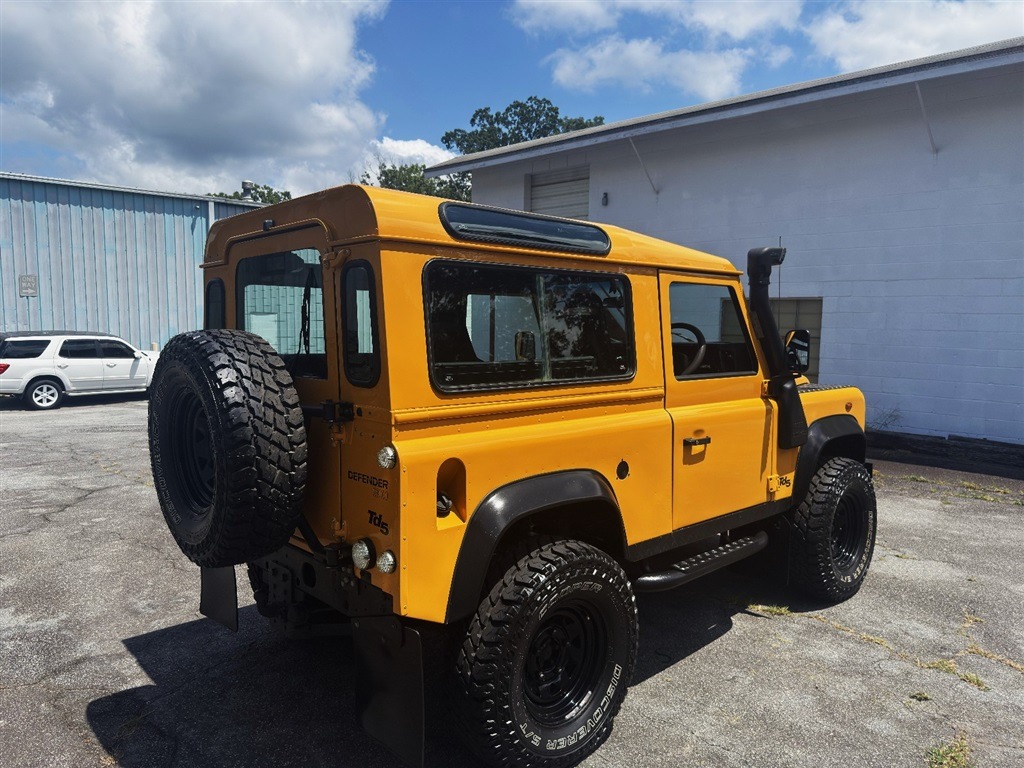 1999 Land Rover Defender 90