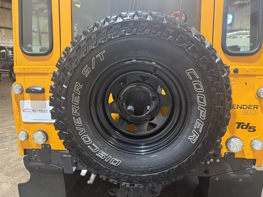 1999 Land Rover Defender 90