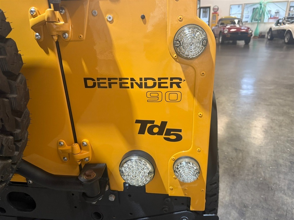 1999 Land Rover Defender 90