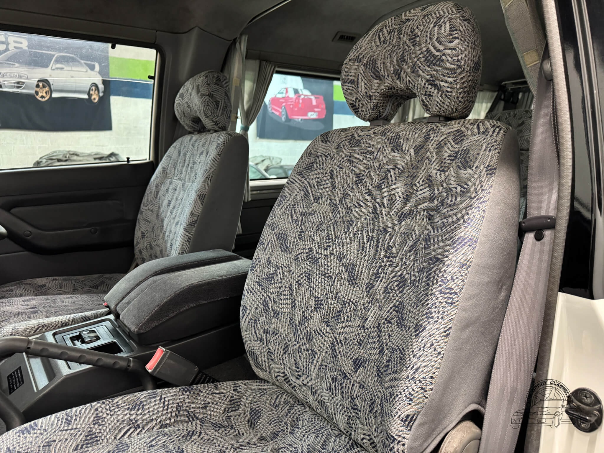 1997 Mitsubishi Delica Starwagon Active World