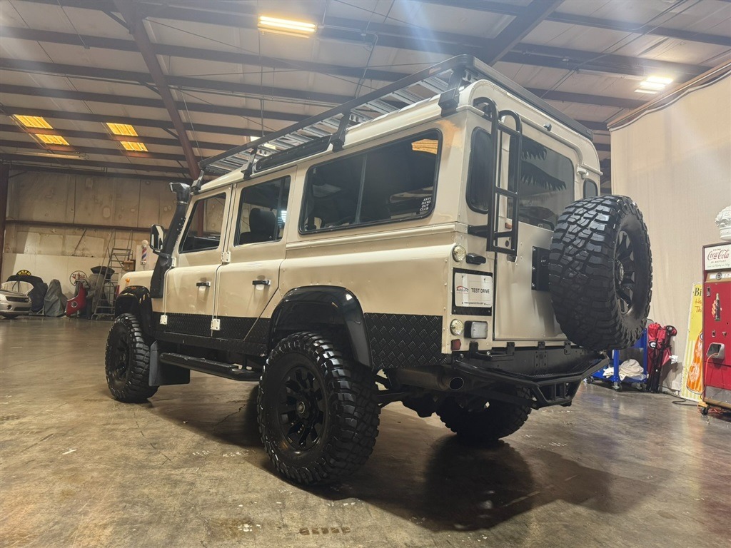 1990 Land Rover Defender 110