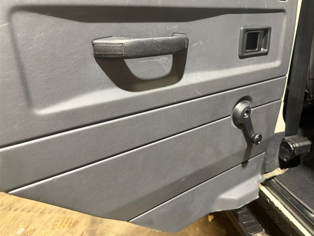 1990 Land Rover Defender 110