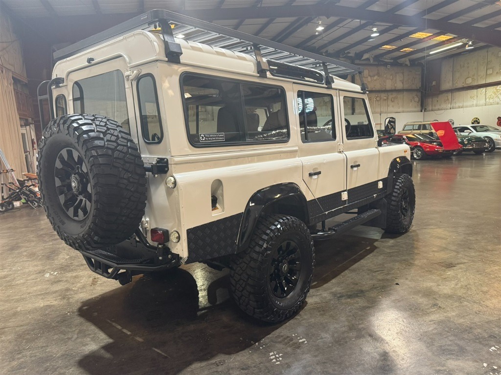 1990 Land Rover Defender 110
