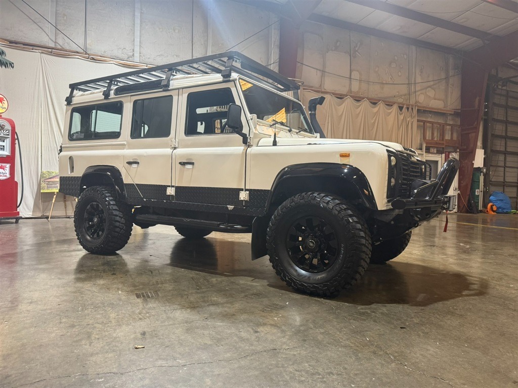 1990 Land Rover Defender 110