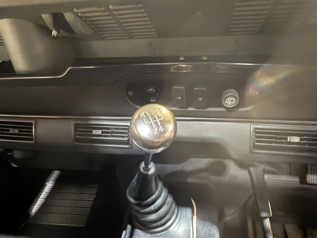 1990 Land Rover Defender 110